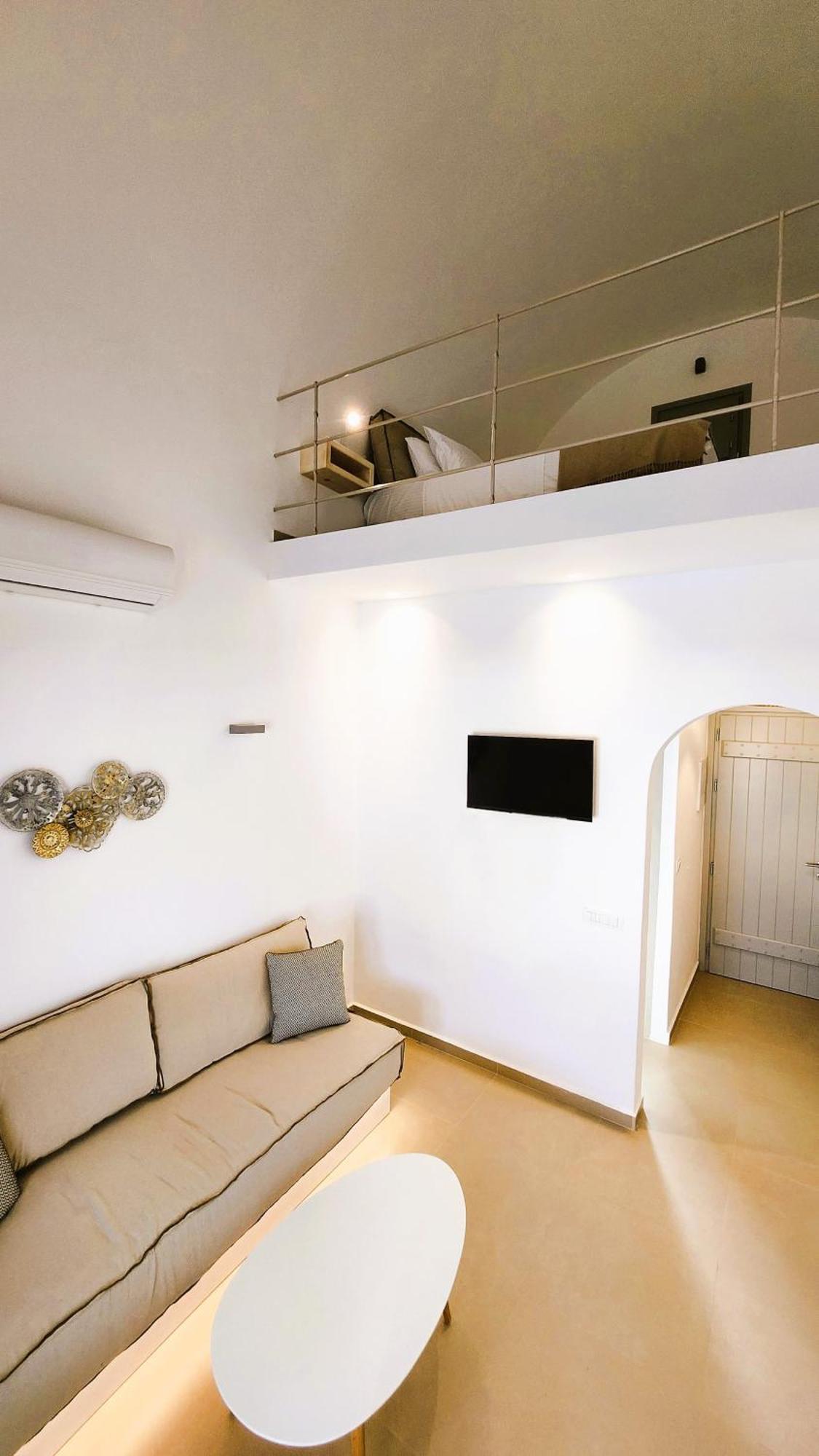 Hayal Suites Santorini Emporio  外观 照片